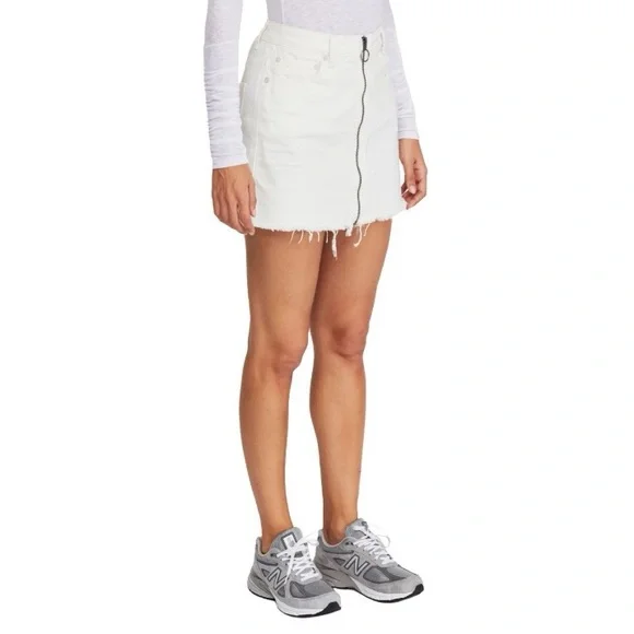 Free People Zip It Up Distressed Mini Skirt NWT Vintage White Size 29 - Picture 2 of 7